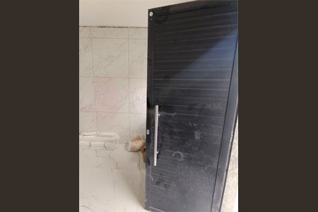 Casa à venda com 70m², 2 quartos e 3 vagas