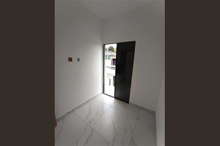 Casa à venda com 2 quartos, 70m² em Vila Campanela, São Paulo