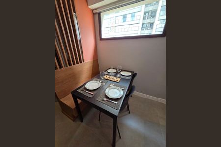 Cozinha de apartamento para alugar com 1 quarto, 25m² em Vila Mariana, São Paulo