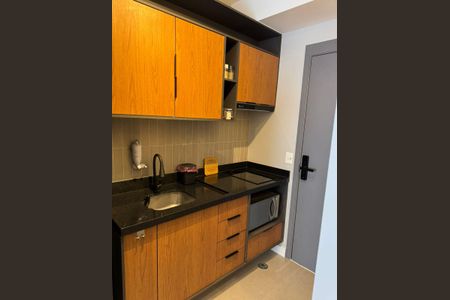 Cozinha de apartamento para alugar com 1 quarto, 25m² em Vila Mariana, São Paulo
