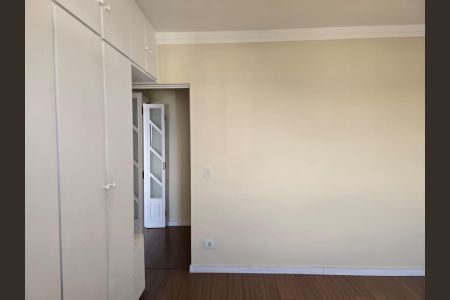 Quarto  de apartamento para alugar com 1 quarto, 60m² em Vila Galvão, Guarulhos