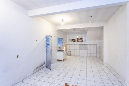 Quarto e cozinha de casa para alugar com 1 quarto, 140m² em Jardim Santa Lucrecia, São Paulo