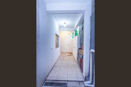 Área de Serviço de casa para alugar com 1 quarto, 140m² em Jardim Santa Lucrecia, São Paulo