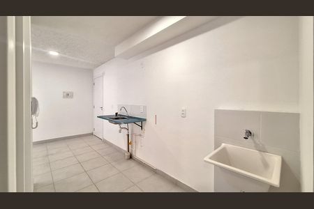 Apartamento à venda com 35m², 2 quartos e sem vagaSala/Cozinha/Área de serviço 
