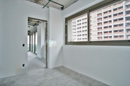 Apartamento à venda com 358m², 4 quartos e 6 vagas
