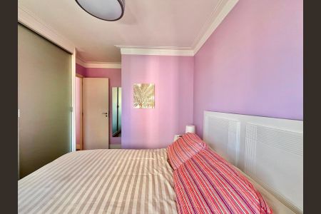 Apartamento à venda com 98m², 2 quartos e 2 vagasSuíte 2