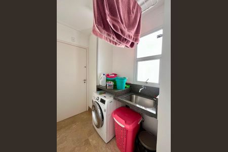Apartamento à venda com 98m², 2 quartos e 2 vagasÁrea de Serviço