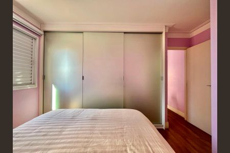Apartamento à venda com 98m², 2 quartos e 2 vagasSuíte 2