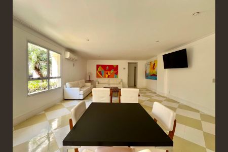 Apartamento à venda com 98m², 2 quartos e 2 vagasÁrea comum - Salão de Festas 
