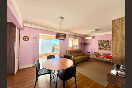 Sala de apartamento à venda com 2 quartos, 98m² em Parque das Flores, Campinas