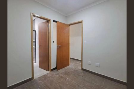 Casa à venda com 3 quartos, 170m² em Vila Carrão, São Paulo