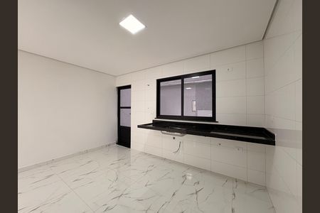 Casa à venda com 110m², 2 quartos e 2 vagas Casa à venda com 110m², 2 quartos e 2 vagasCozinha