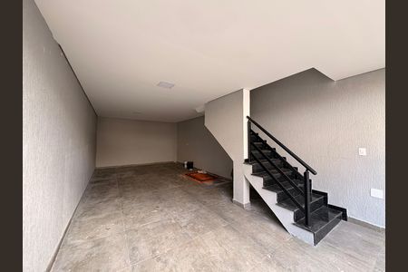 Casa à venda com 110m², 2 quartos e 2 vagas Casa à venda com 110m², 2 quartos e 2 vagasGaragem
