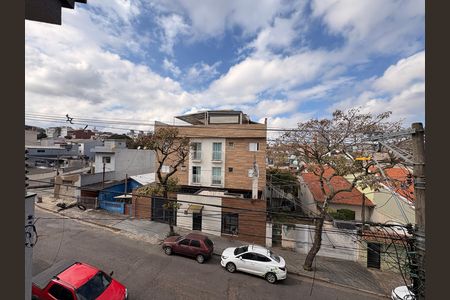 Casa à venda com 110m², 2 quartos e 2 vagas Casa à venda com 110m², 2 quartos e 2 vagasVista da suíte 2