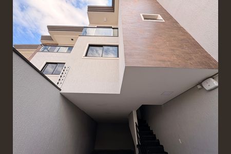 Casa à venda com 110m², 2 quartos e 2 vagas Casa à venda com 110m², 2 quartos e 2 vagasGaragem
