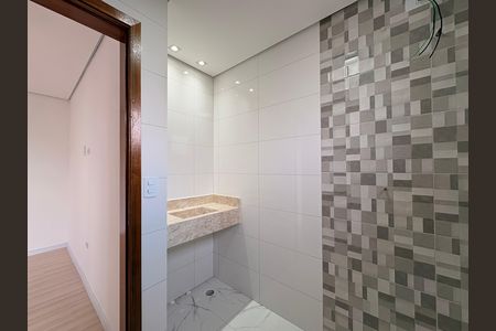 Casa à venda com 110m², 2 quartos e 2 vagas Casa à venda com 110m², 2 quartos e 2 vagasBanheiro da Suíte 2