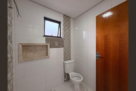 Casa à venda com 110m², 2 quartos e 2 vagas Casa à venda com 110m², 2 quartos e 2 vagasBanheiro da Suíte 2