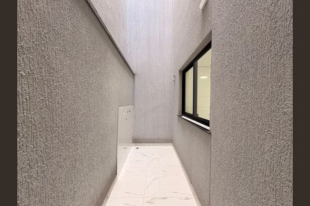 Casa à venda com 110m², 2 quartos e 2 vagas Casa à venda com 110m², 2 quartos e 2 vagasLavanderia