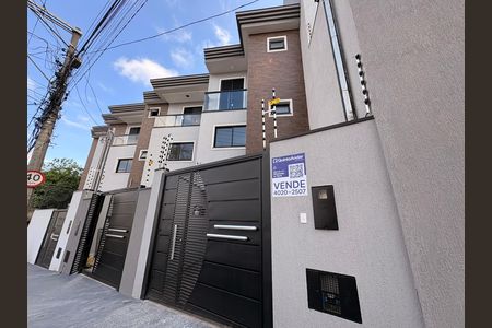 Casa à venda com 110m², 2 quartos e 2 vagas Casa à venda com 110m², 2 quartos e 2 vagasFachada + placa HBJM-838