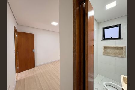 Casa à venda com 110m², 2 quartos e 2 vagas Casa à venda com 110m², 2 quartos e 2 vagasSuite 1