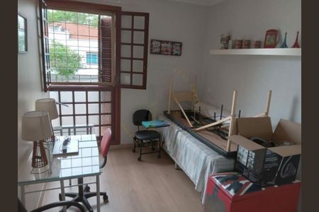 Casa à venda com 3 quartos, 124m² em Vila Mariana, São Paulo