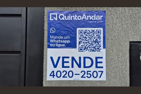 Casa à venda com 115m², 2 quartos e 4 vagas Casa à venda com 115m², 2 quartos e 4 vagasPlaca