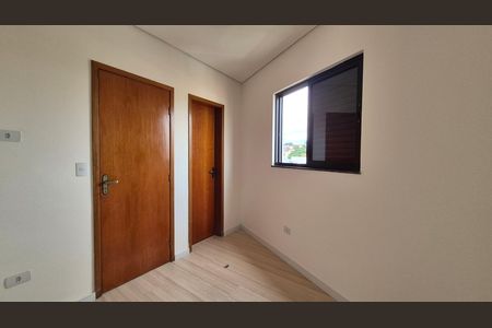 Casa à venda com 115m², 2 quartos e 4 vagas Casa à venda com 115m², 2 quartos e 4 vagasSuíte