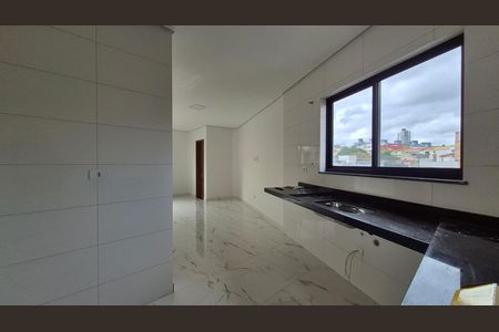 Casa à venda com 115m², 2 quartos e 4 vagas Casa à venda com 115m², 2 quartos e 4 vagasCozinha