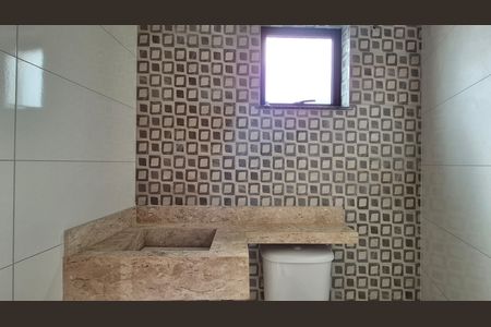 Casa à venda com 115m², 2 quartos e 4 vagas Casa à venda com 115m², 2 quartos e 4 vagasBanheiro
