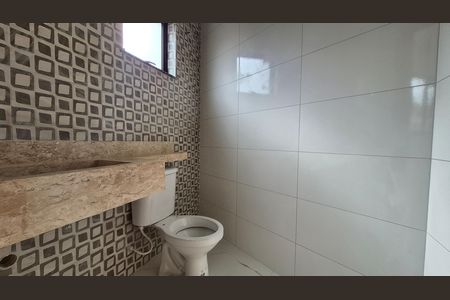 Casa à venda com 115m², 2 quartos e 4 vagas Casa à venda com 115m², 2 quartos e 4 vagasBanheiro
