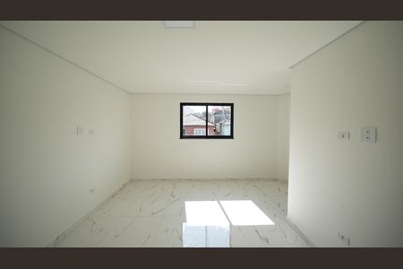 Casa à venda com 2 quartos, 110m² em Parque das Nações, Santo André