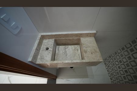 Casa à venda com 2 quartos, 110m² em Parque das Nações, Santo André