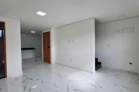 Casa à venda com 2 quartos, 110m² em Parque das Nações, Santo André