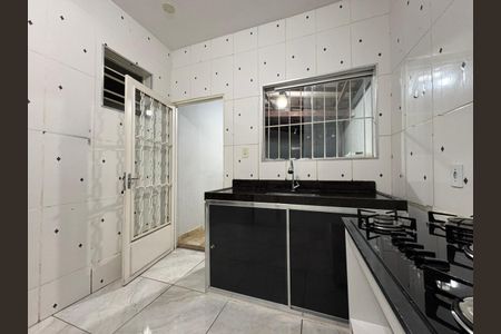 Studio para alugar com 30m², 1 quarto e sem vaga Studio para alugar com 30m², 1 quarto e sem vagaCozinha