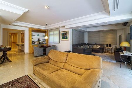 Apartamento à venda com 349m², 4 quartos e 4 vagas