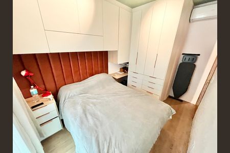 Casa de condomínio à venda com 100m², 2 quartos e 1 vaga Casa de condomínio à venda com 100m², 2 quartos e 1 vagaQuarto 2 - Suíte