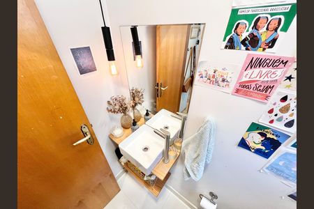 Casa de condomínio à venda com 100m², 2 quartos e 1 vaga Casa de condomínio à venda com 100m², 2 quartos e 1 vagaLavabo