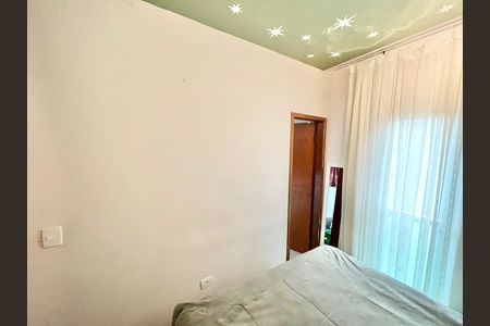 Casa de condomínio à venda com 100m², 2 quartos e 1 vaga Casa de condomínio à venda com 100m², 2 quartos e 1 vagaQuarto 2 - Suíte