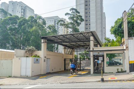Apartamento para alugar com 60m², 3 quartos e 1 vagaFachada