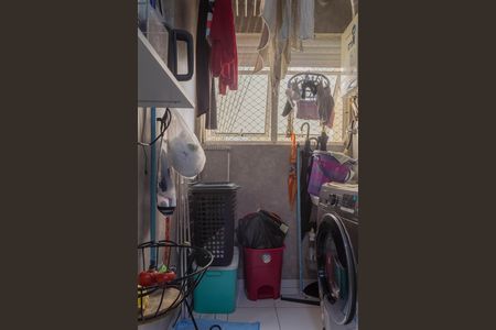 Apartamento para alugar com 60m², 3 quartos e 1 vagaÁrea de Serviço
