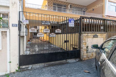 Apartamento para alugar com 75m², 3 quartos e sem vaga Apartamento para alugar com 75m², 3 quartos e sem vagaFachada