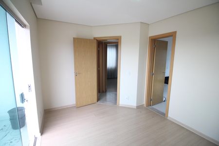 Apartamento à venda com 200m², 3 quartos e 1 vagaQuarto 1