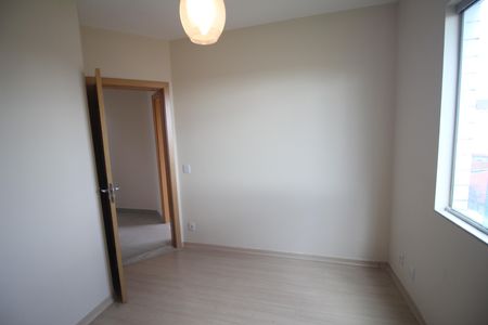 Apartamento à venda com 200m², 3 quartos e 1 vagaQuarto 3