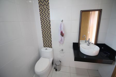 Apartamento à venda com 200m², 3 quartos e 1 vagaBanheiro 2