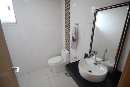 Apartamento à venda com 200m², 3 quartos e 1 vagaBanheiro 2