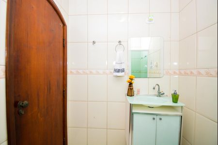 Casa à venda com 162m², 3 quartos e 1 vagaBanheiro Social