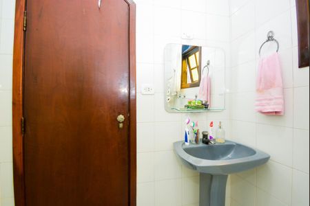 Casa à venda com 162m², 3 quartos e 1 vagaBanheiro do Quarto 2
