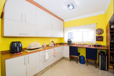 Casa à venda com 162m², 3 quartos e 1 vagaCozinha