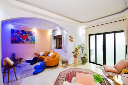 Sala de casa à venda com 3 quartos, 162m² em Vila Galvão, Guarulhos