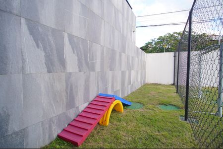 Apartamento para alugar com 93m², 2 quartos e 1 vagaarea pet